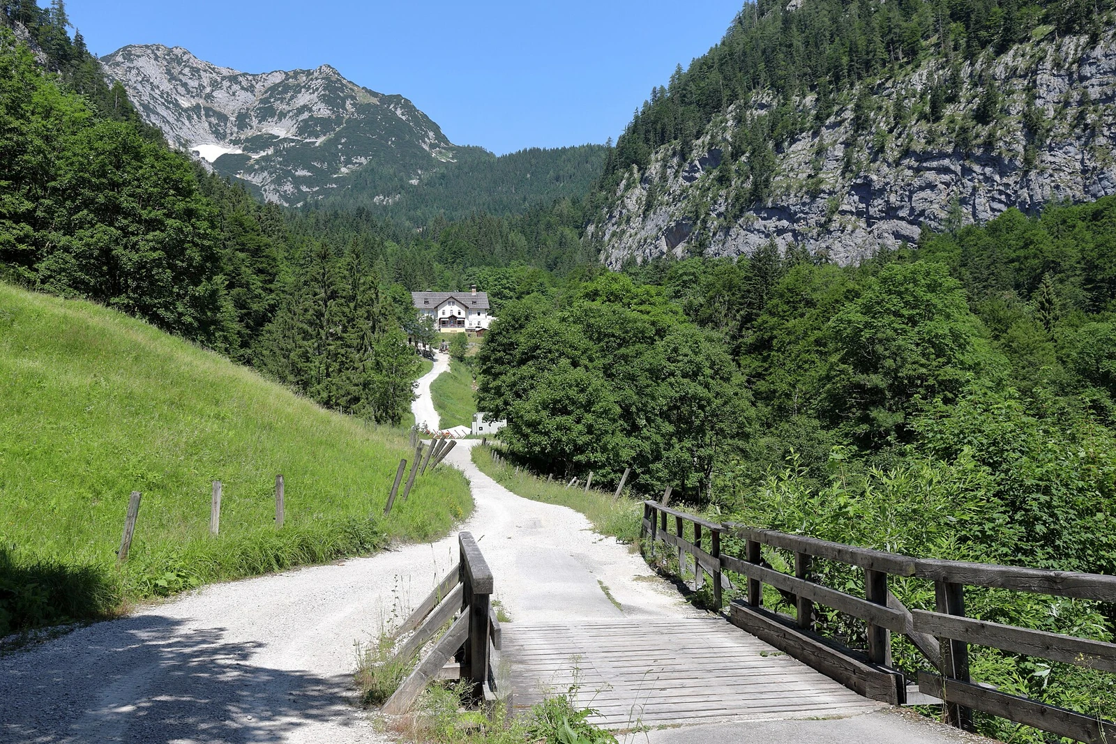 Hallstatt - Salzbergtal.JPG
