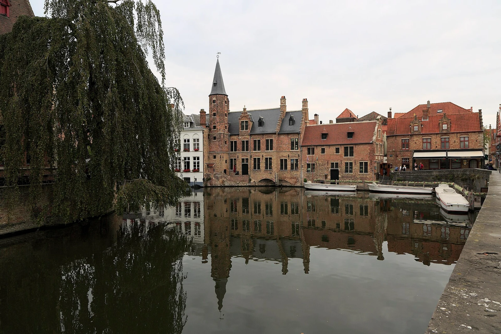 J33 426 Rozenhoedkaai.jpg