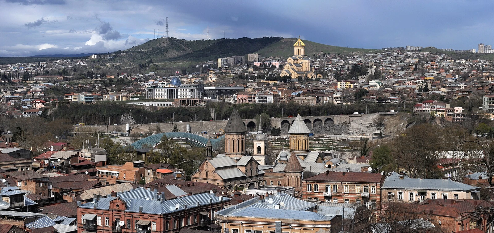 20110421 Tbilisi Georgia Panoramic.jpg