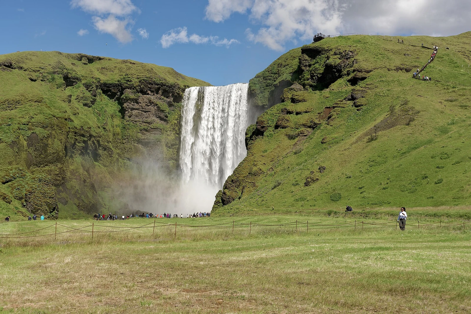 Skógafoss Waterfall, Iceland, 20240720 1318 2975.jpg