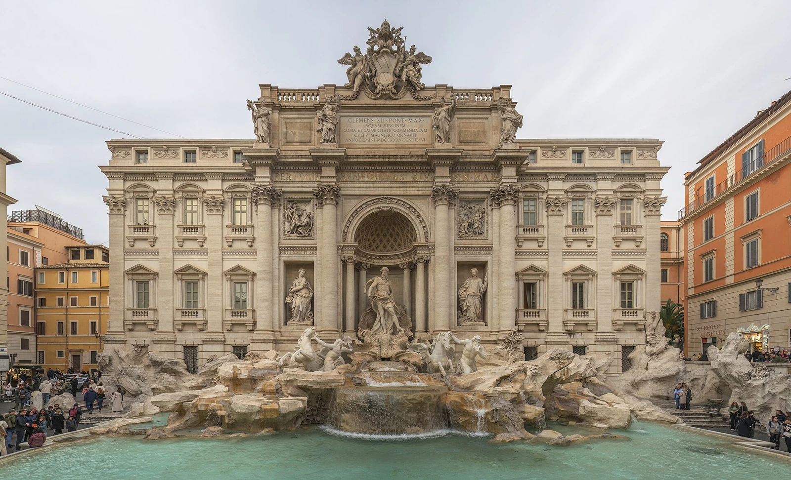 Fontaine Trevi - Rome.jpg