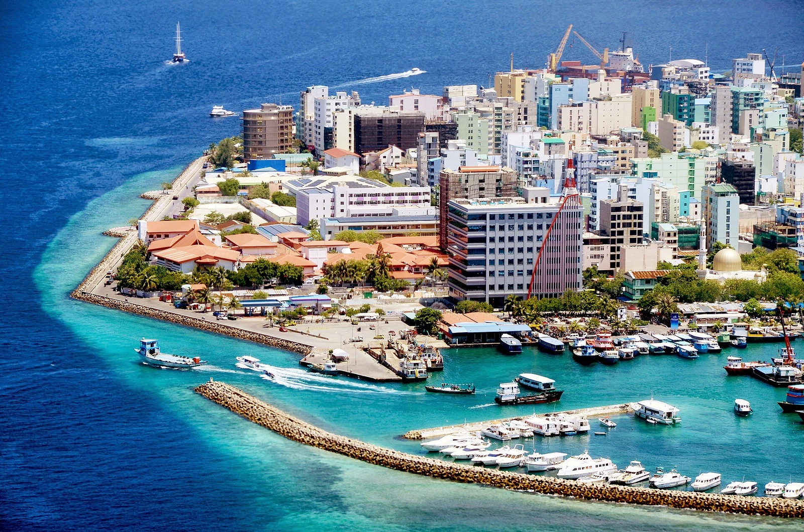 Male City Aerial, The Capital city of Maldives - panoramio.jpg