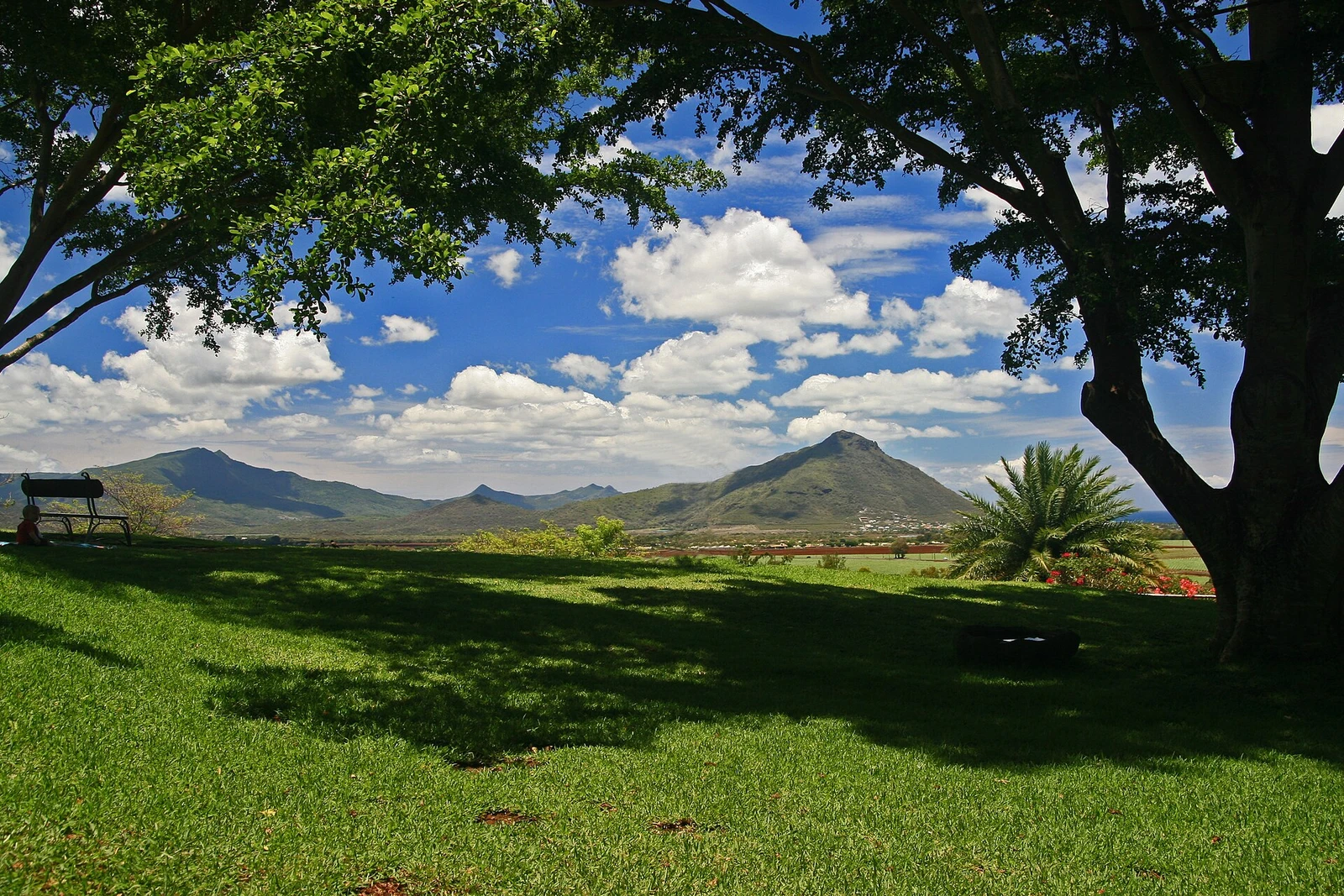 Mountains of south-west Mauritius.jpg