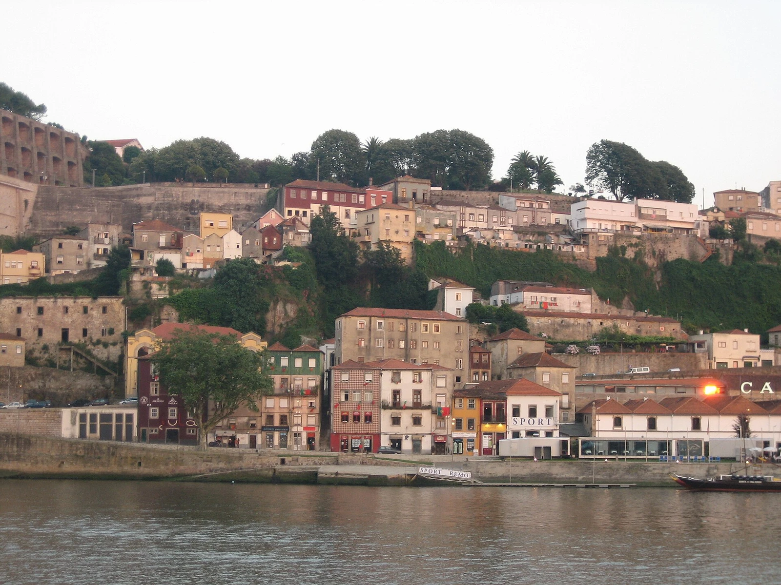 Douro river, Porto P.jpg