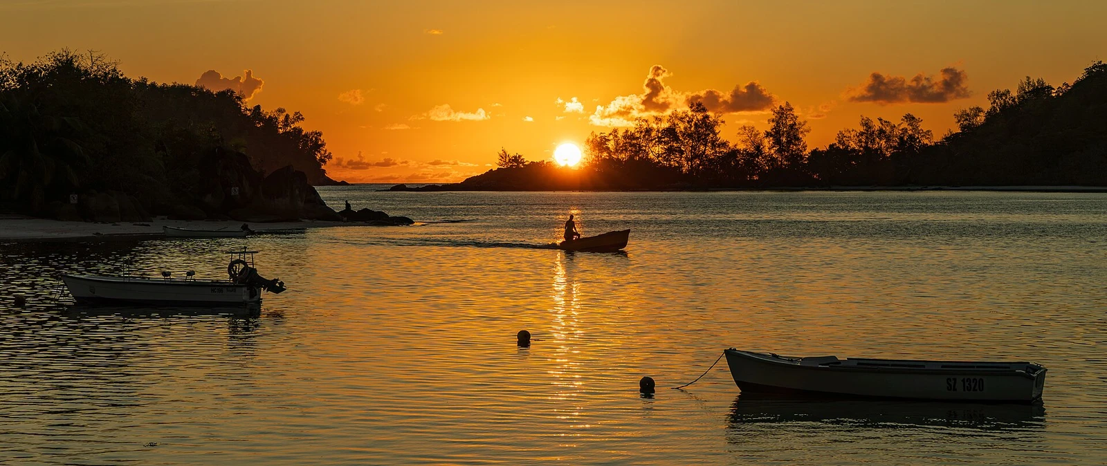 Sunset - Port Launey Road - Port Glaud - Mahe - Seychelles - 2.jpg