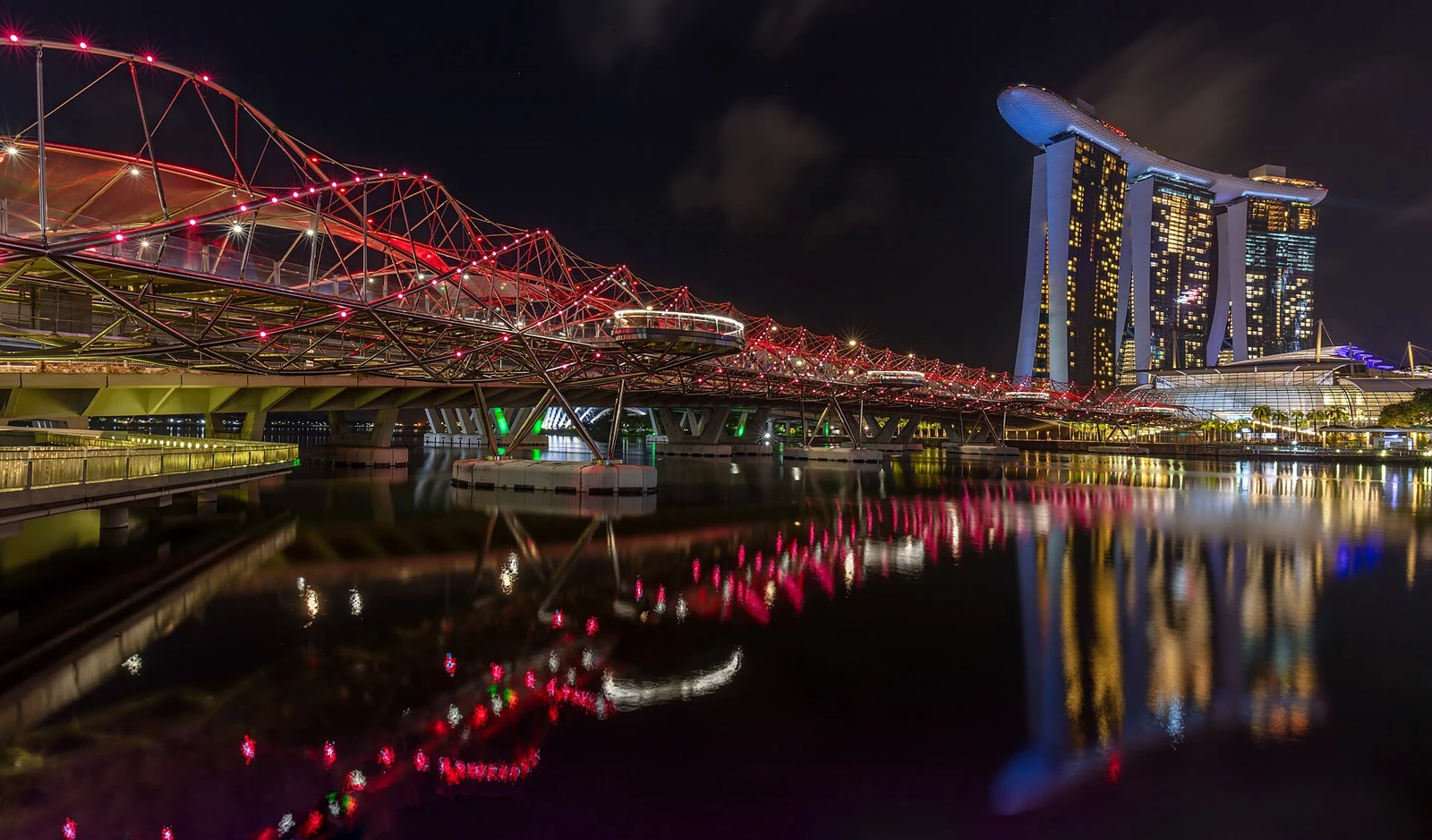 Puente Helix, Marina Bay, Singapur, 2023-08-16, DD 144-146 HDR.jpg