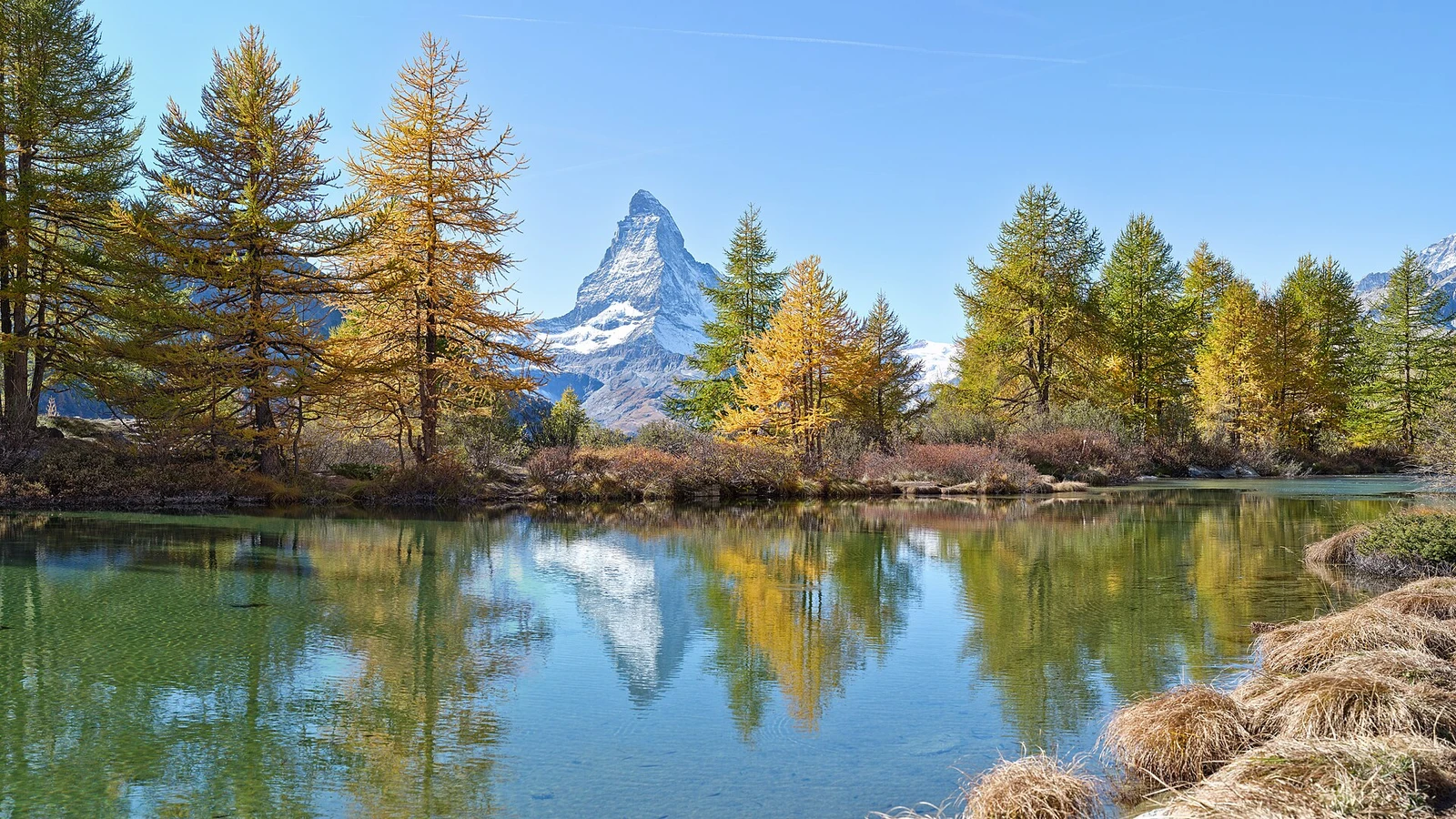 CH.VS.Zermatt Sunnegga Grindjisee Matterhorn 9034 16x9-R 16K.jpg