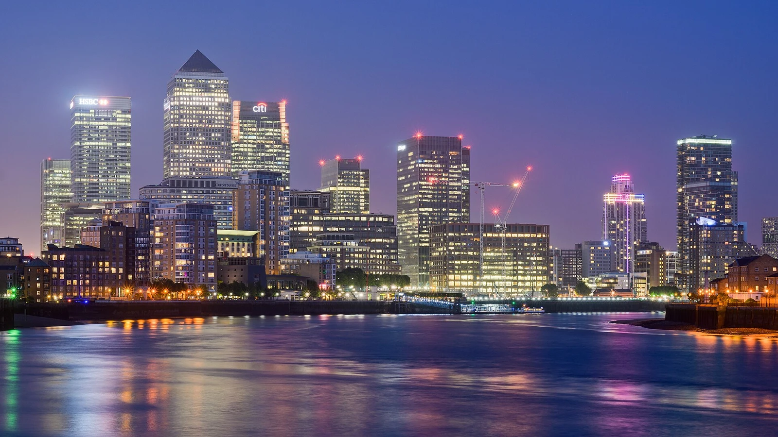 Canary Wharf from Limehouse London June 2016 HDR.jpg