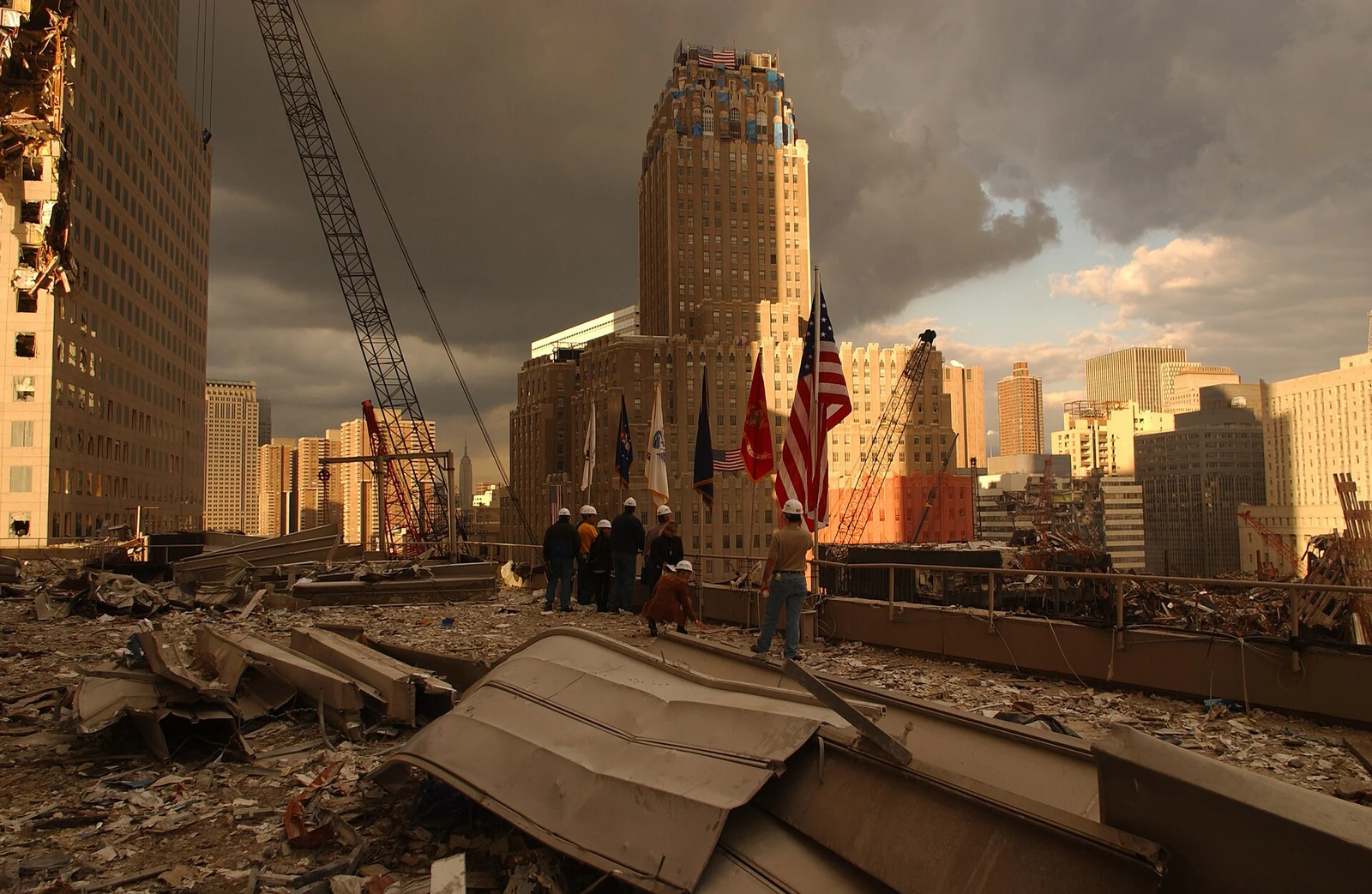 FEMA - 5399 - Photograph by Andrea Booher taken on 09-28-2001 in New York.jpg