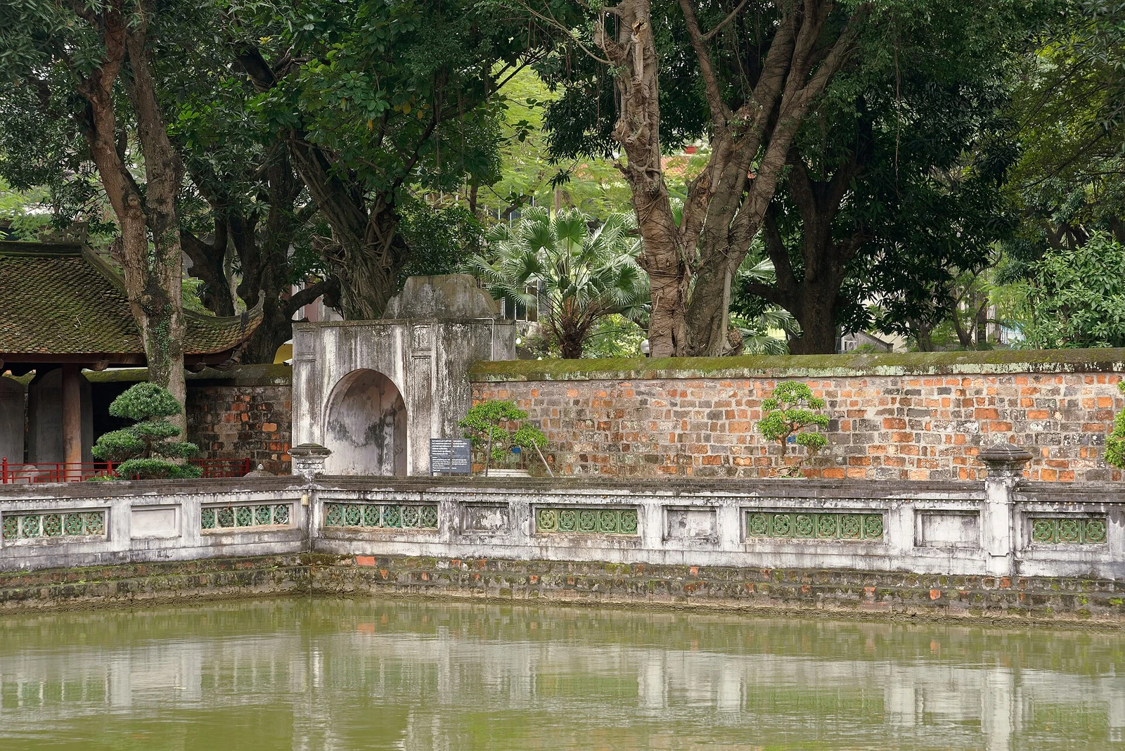 Świątynia Literatury, Hanoi, Wietnam, 20240123 0937 3097.jpg