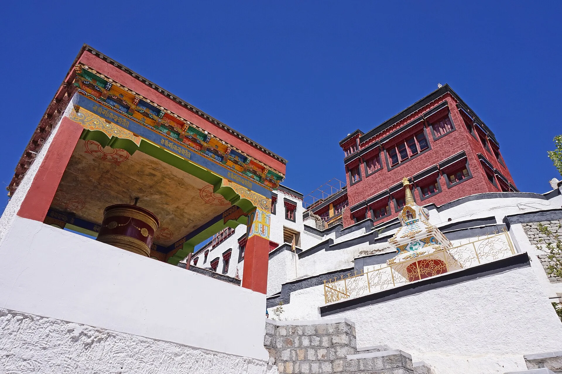 Ladakh travel image 3